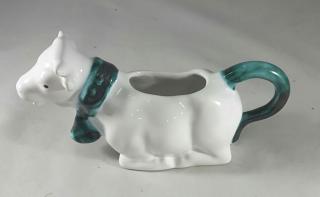 Gmundner Keramik-Milchkuh liegend